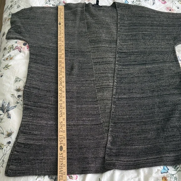 Eileen Fisher Black and Cream Knit Cardigan - Picture 6 of 7